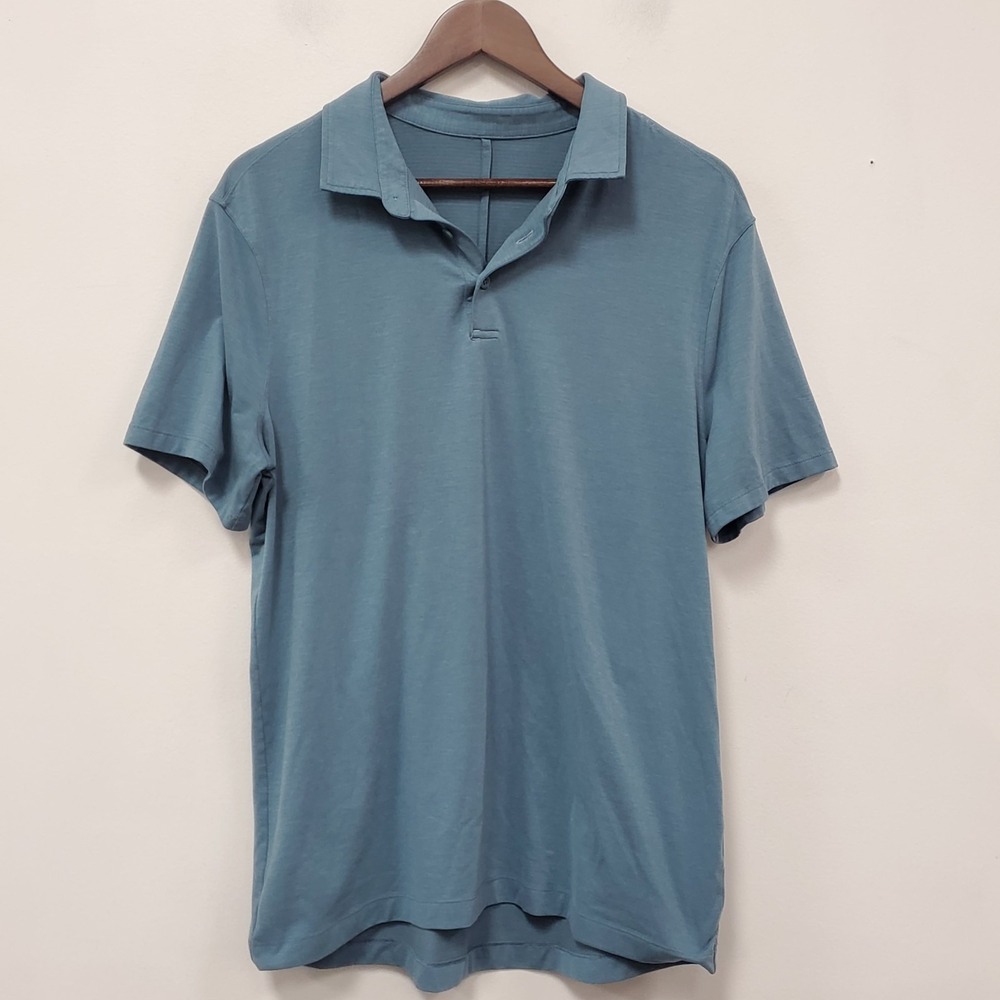Lululemon Mens Blue Polo Shirt Size L Golf Athletic Stretch Sporty Short Sleeve